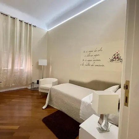 Πανσιόν E - Rent And Le Nel Corso - Adults Only Λα Σπέτσια