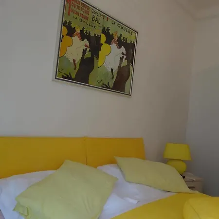 Πανσιόν E - Rent And Le Nel Corso - Adults Only
