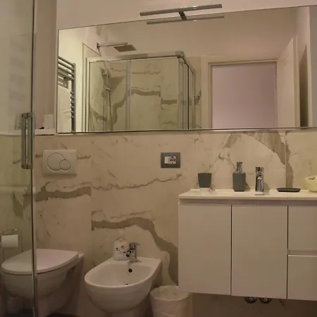 E - Rent And Le Nel Corso - Adults Only Casa de hóspedes