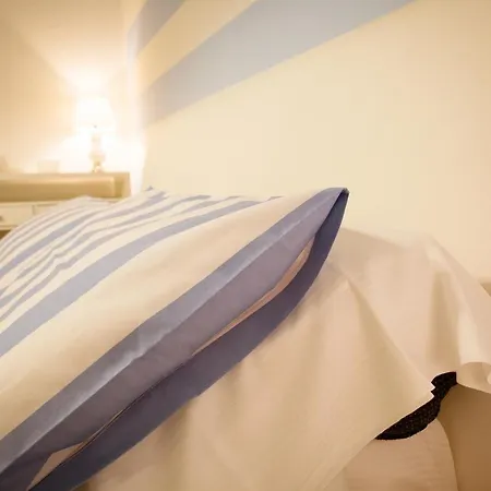 E - Rent Rooms&apartments Le Nel Corso - Adults Only 4* La Spezia