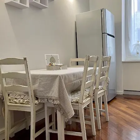 Maison d'hôtes E - Rent And Le Nel Corso - Adults Only La Spezia