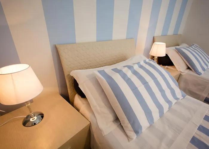 E - Rent And Le Nel Corso - Adults Only La Spezia