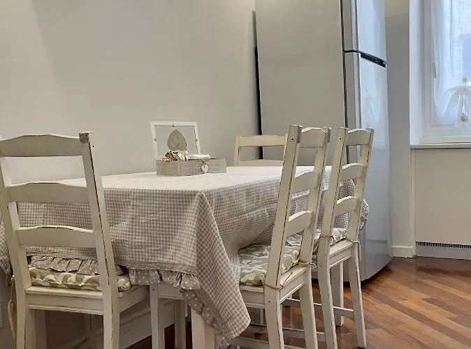 Penzion E - Rent And Le Nel Corso - Adults Only La Spezia