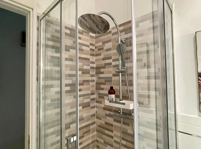 E - Rent And Le Nel Corso - Adults Only Penzion La Spezia