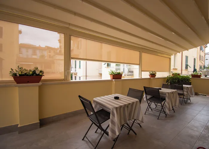 E - Rent And Le Nel Corso - Adults Only Penzion La Spezia