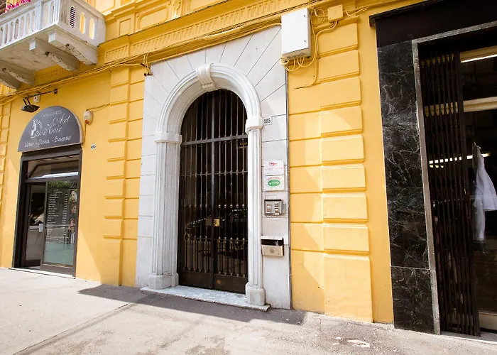 E - Rent And Le Nel Corso - Adults Only 4* La Spezia