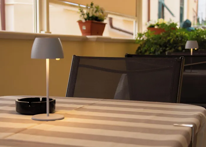 E - Rent And Le Nel Corso - Adults Only Penzion 4*