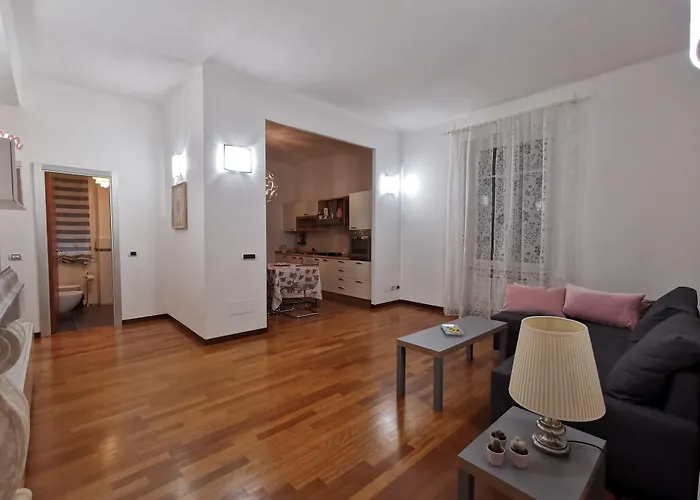 E - Rent And Le Nel Corso - Adults Only 4* La Spezia