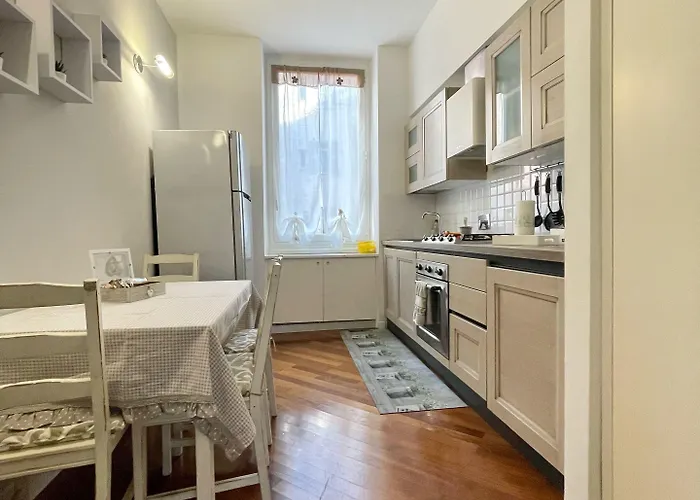 E - Rent And Le Nel Corso - Adults Only Penzion 4*