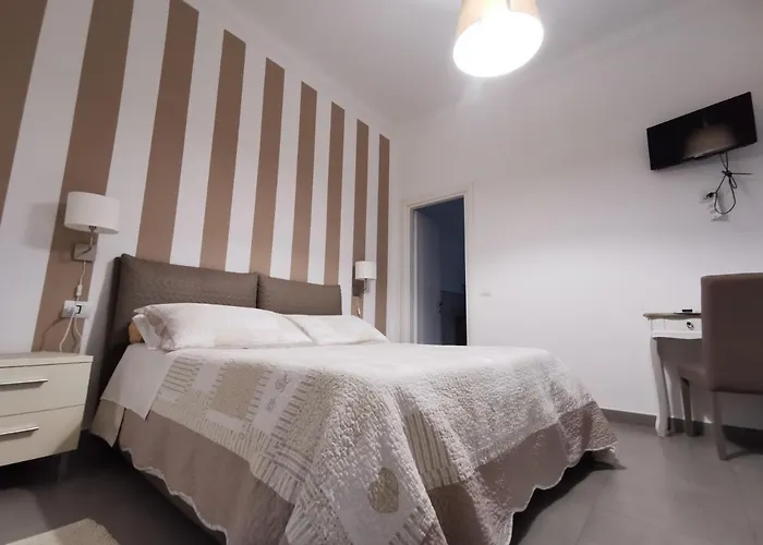 E - Rent And Le Nel Corso - Adults Only Penzion
