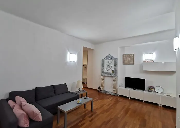 E - Rent And Le Nel Corso - Adults Only Penzion 4*